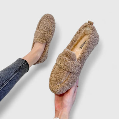 Solenne™ | Chaussons Douillets en Peluche
